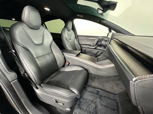 Used 2023 Tesla Model X AWD/4WD image 11