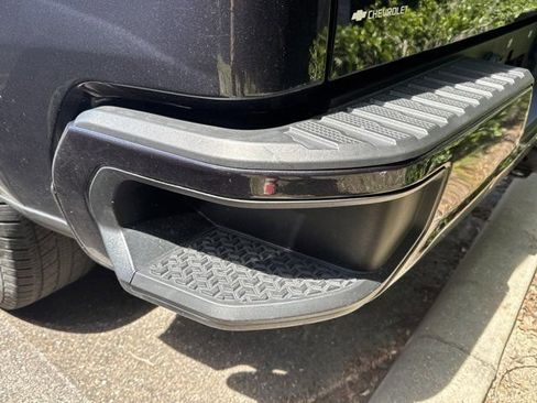 Used 2022 Chevrolet Silverado 1500 Custom RWD image 6