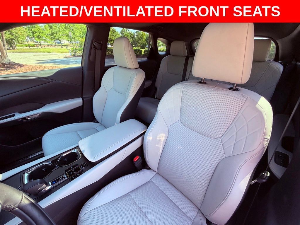 Certified 2025 Lexus RX 350h w/ Accessory Package (K3) AWD/4WD image 14