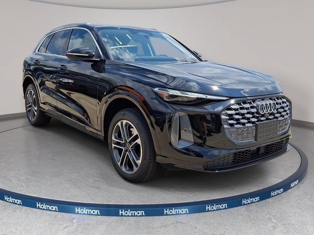 New 2026 Audi Q5 Premium AWD/4WD image 2