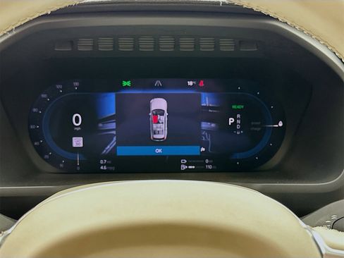 Used 2023 Volvo XC90 T8 Ultimate image 13