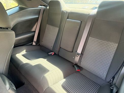 Used 2022 Dodge Challenger R/T image 32