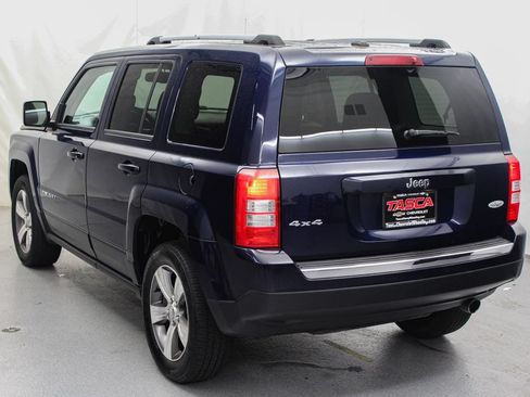 Used 2017 Jeep Patriot High Altitude AWD/4WD image 8