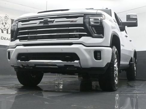 New 2026 Chevrolet Silverado 2500 LTZ w/ Z71 Chrome Sport Edition image 4