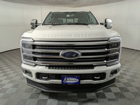 Used 2024 Ford F250 Limited w/ FX4 Off-Road Package image 2