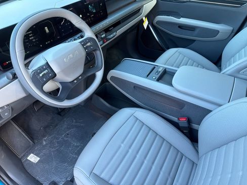 New 2026 Kia EV9 Land AWD/4WD image 10