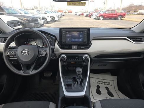 Certified 2022 Toyota RAV4 XLE image 11