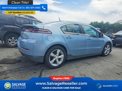 Used 2013 Chevrolet Volt FWD image 4