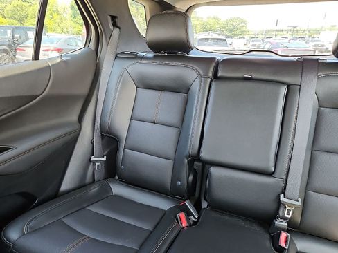 Used 2024 Chevrolet Equinox Premier FWD image 13