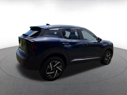 Used 2026 Nissan Kicks SV FWD image 13