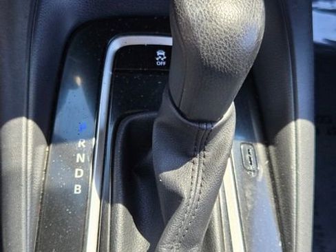 Used 2023 Toyota Corolla LE w/ LE Convenience Package FWD image 25