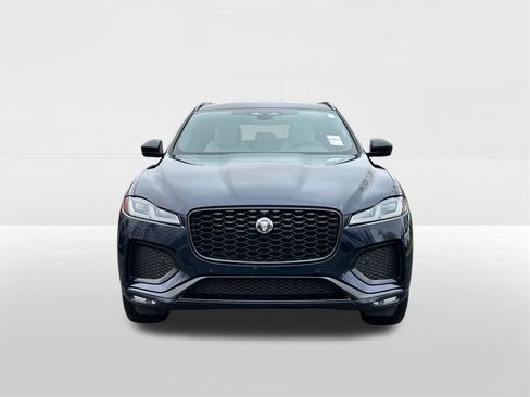 New 2026 Jaguar F-PACE R-Dynamic S image 2