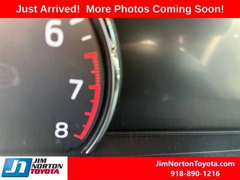 Used 2023 Ford Explorer ST-Line AWD/4WD image 11