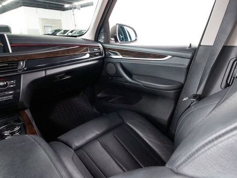 Used 2015 BMW X5 xDrive50i AWD/4WD image 8