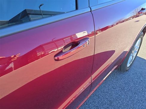 Used 2022 Dodge Durango GT image 13