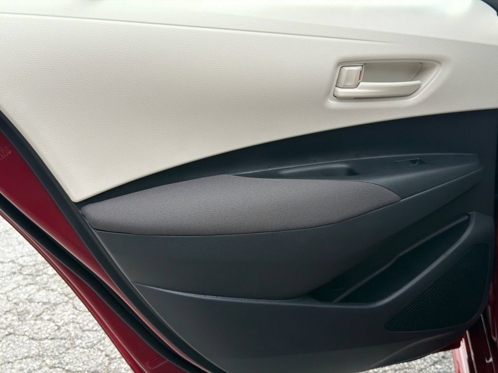 New 2027 Toyota Corolla LE FWD image 19