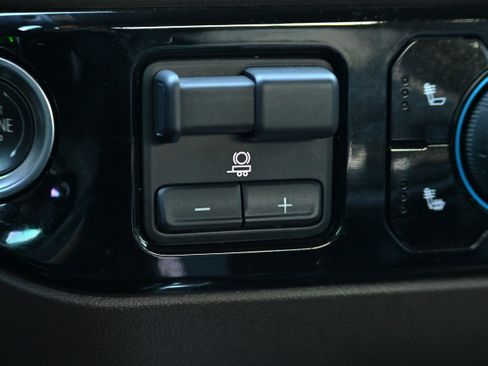 Used 2025 Chevrolet Silverado 1500 RST w/ RST All Star Premium Package image 25