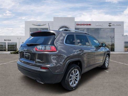 Certified 2021 Jeep Cherokee Latitude Lux w/ Comfort/Convenience Group FWD image 3
