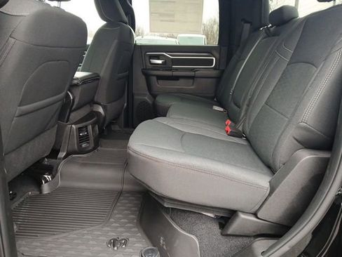 New 2026 RAM 3500 Big Horn AWD/4WD image 11