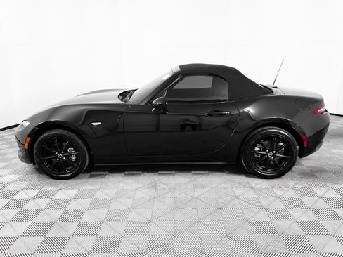 Used 2024 MAZDA MX-5 Miata Sport image 5