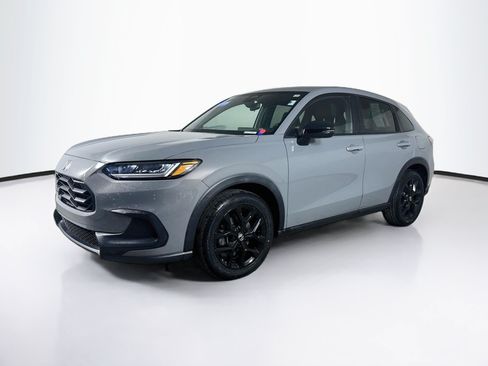 Used 2025 Honda HR-V Sport image 4