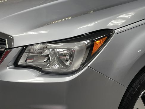 Used 2018 Subaru Forester 2.5i w/ Alloy Wheel Package image 6