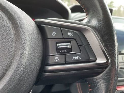 Used 2019 Subaru Crosstrek 2.0i Limited w/ Moonroof Package w/Navigation image 17