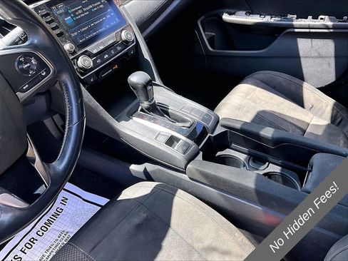 Used 2020 Honda Civic EX image 11