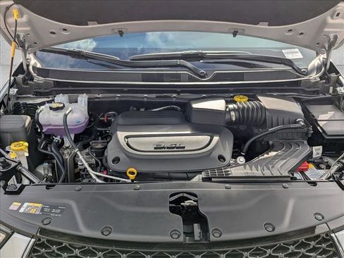 New 2026 Chrysler Pacifica Select image 16