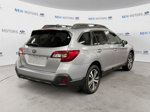 Used 2019 Subaru Outback 2.5i Limited image 5