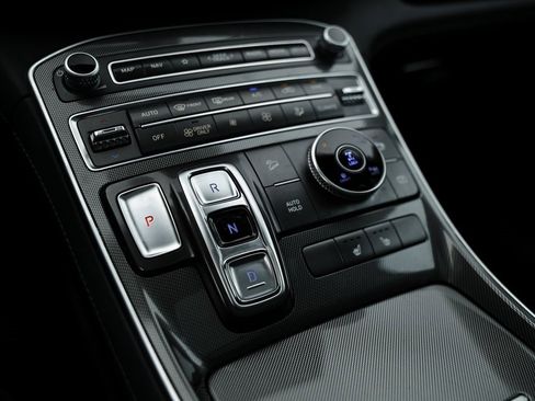 Used 2023 Hyundai Santa Fe SEL Premium image 38