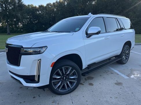 Used 2024 Cadillac Escalade Sport Platinum w/ Heavy-Duty Trailer Package image 2