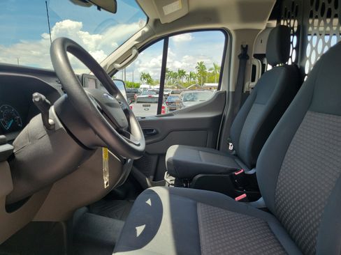 Used 2025 Ford Transit 250 Low Roof w/ Exterior Upgrade Package RWD image 14