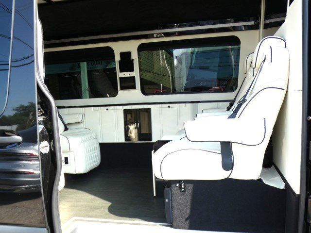 Used 2019 Mercedes-Benz Sprinter 170 image 23