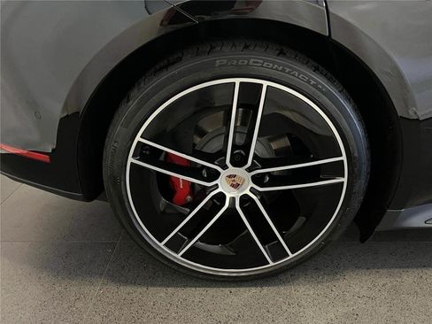 New 2025 Porsche Taycan GTS image 12