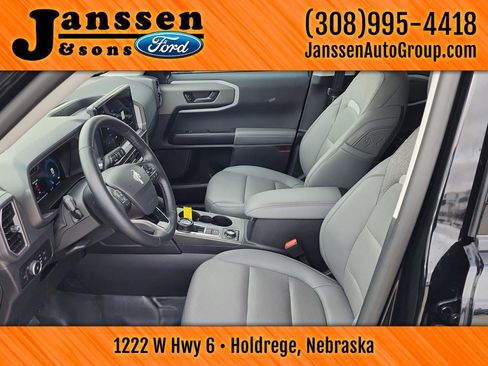 Used 2025 Ford Bronco Sport Badlands image 21