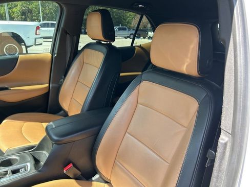 Used 2018 Chevrolet Equinox Premier image 22