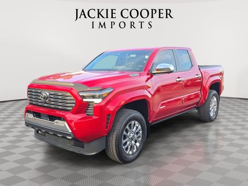 Used 2025 Toyota Tacoma Limited image 1