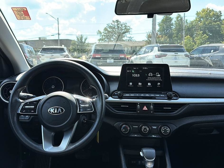 Used 2021 Kia Forte LXS FWD image 14