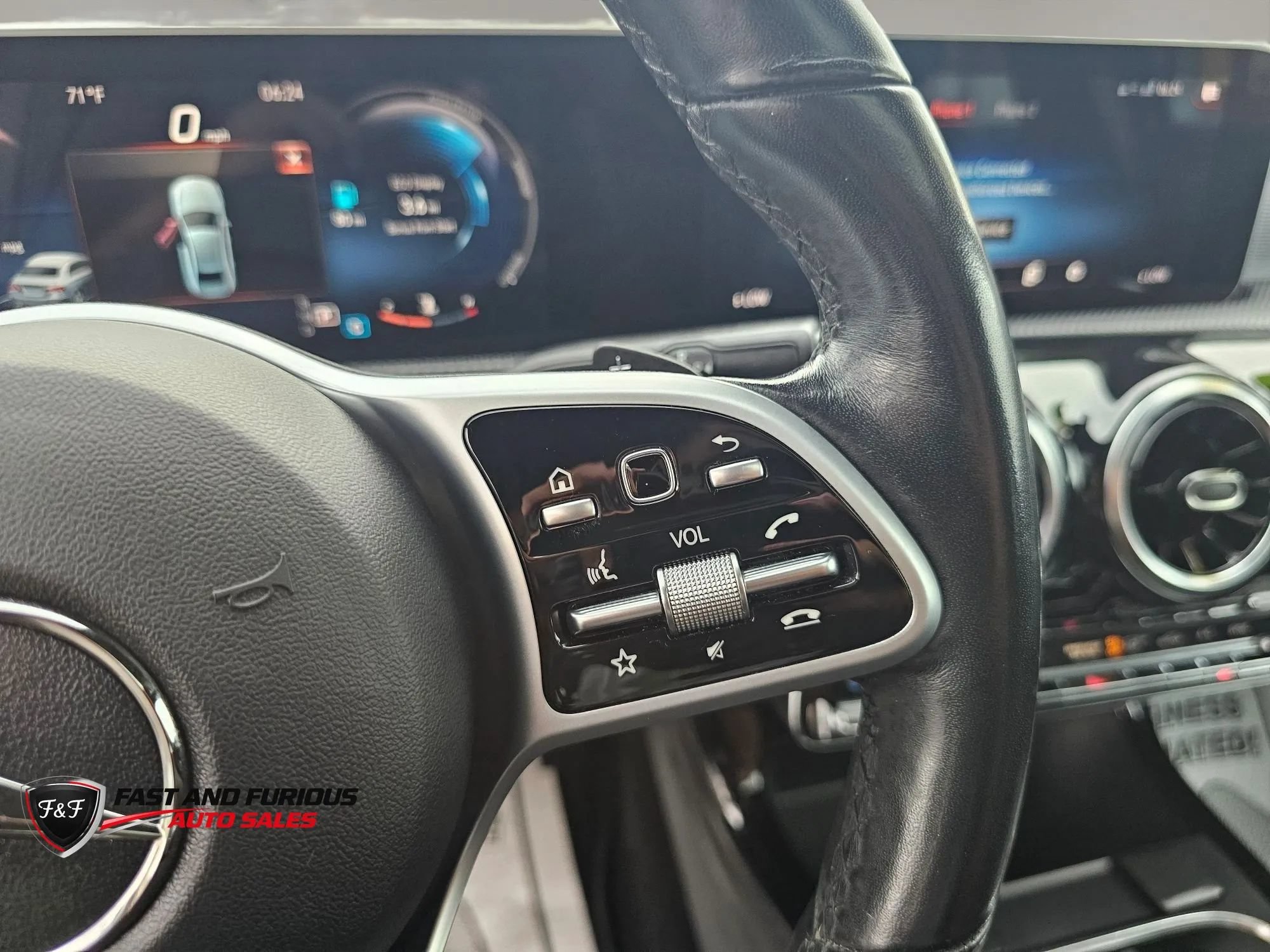Used 2020 Mercedes-Benz A 220 4MATIC w/ Premium Package image 19
