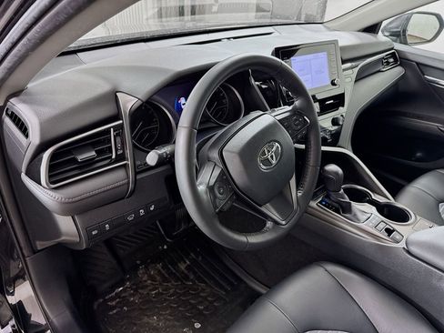 Certified 2023 Toyota Camry SE w/ Cold Weather Package image 7