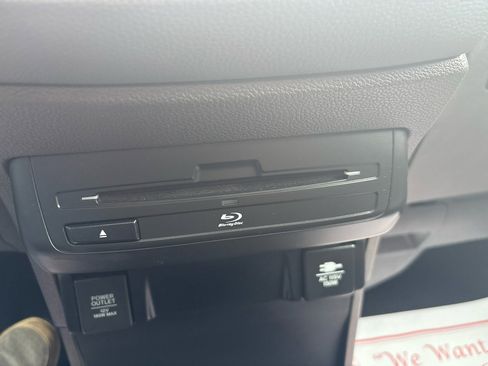 Used 2018 Honda Odyssey Touring image 26