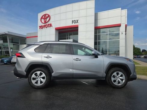 Used 2020 Toyota RAV4 LE w/ All Weather Liner Package AWD/4WD image 8