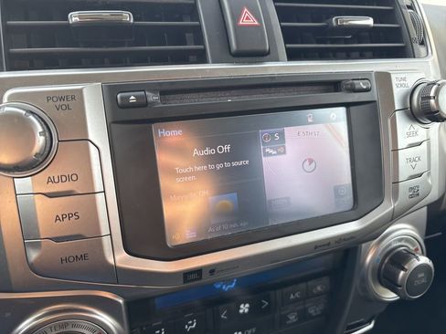 Used 2016 Toyota 4Runner Limited image 23