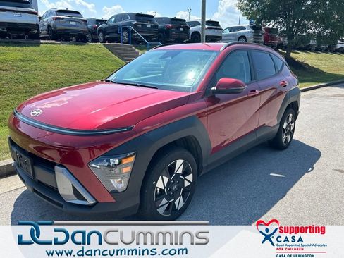 Used 2024 Hyundai Kona SEL AWD/4WD image 1