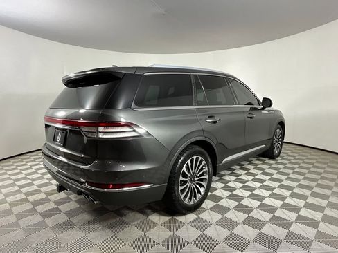 Used 2020 Lincoln Aviator Reserve w/ Equipment Group 201A image 4