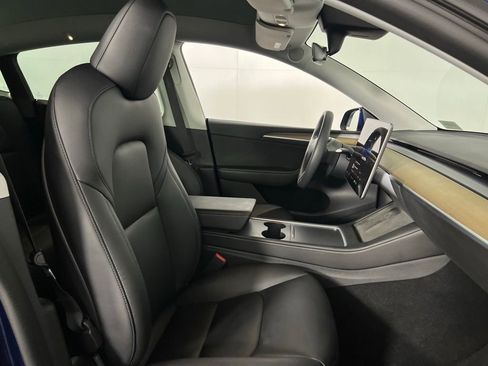 Used 2023 Tesla Model Y Long Range image 31