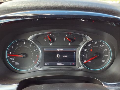 Used 2023 Chevrolet Traverse LT AWD/4WD image 15