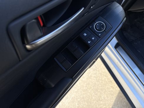 Used 2022 Lexus IS 300 AWD w/ Premium Package image 15