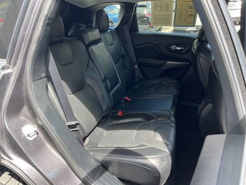 Certified 2020 Jeep Cherokee Limited AWD/4WD image 24